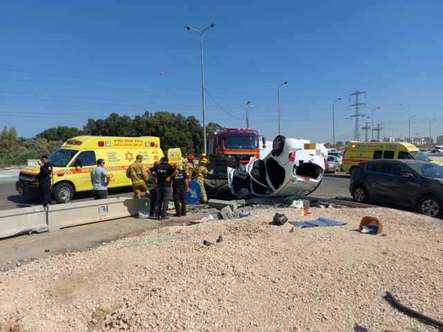 4 פצועים, בהם 2 בינוני בתאונה בצומת ארז