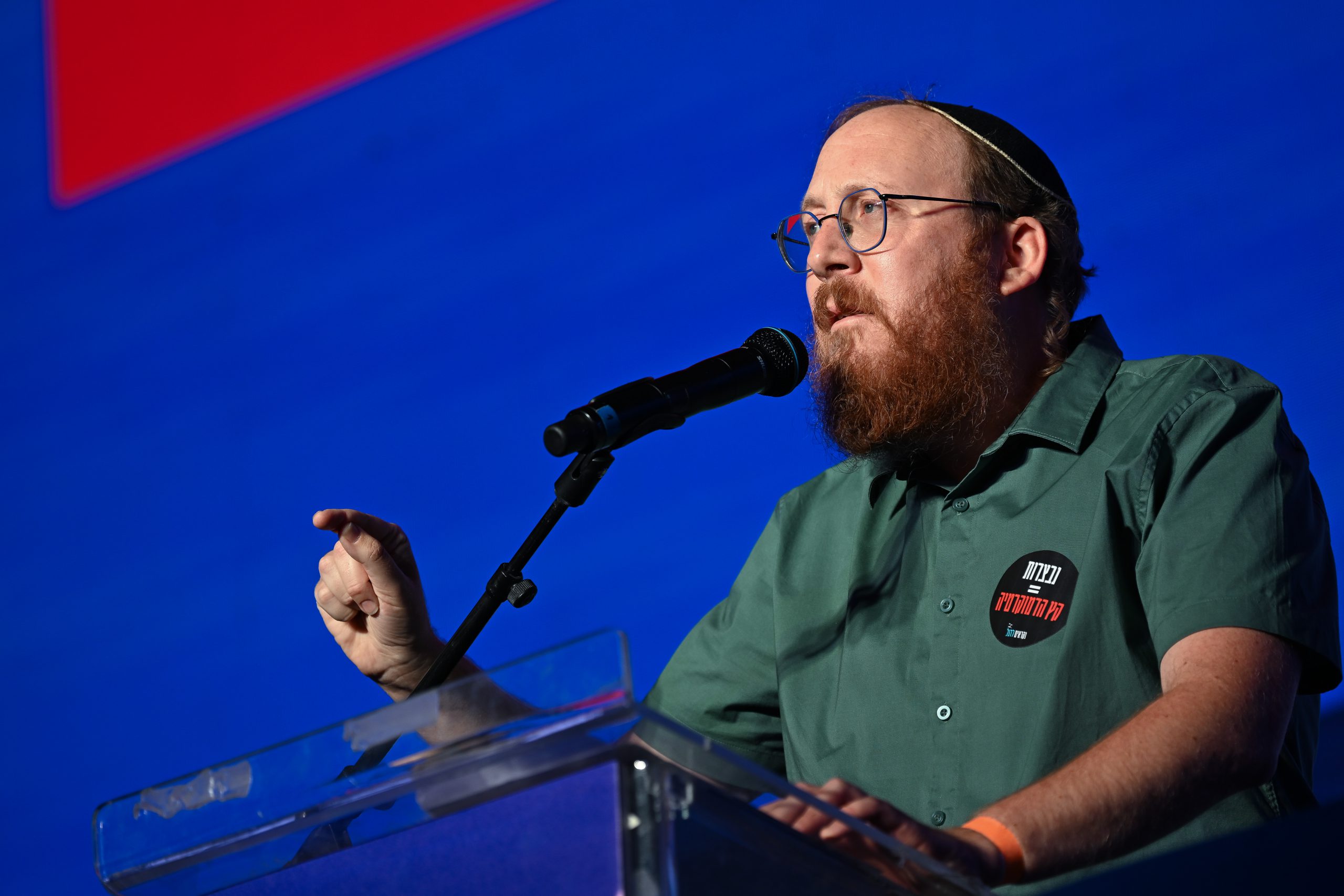 איש התקשורת הימני: אני מצדיע לכוח קפלן