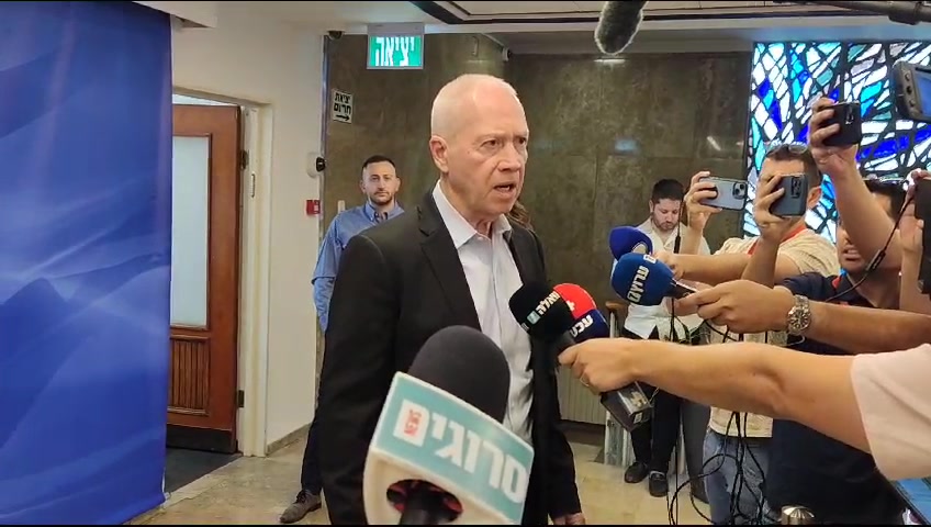 לקראת הדיון בבג"ץ | גלנט מבהיר: "נכבד כל פסיקה"