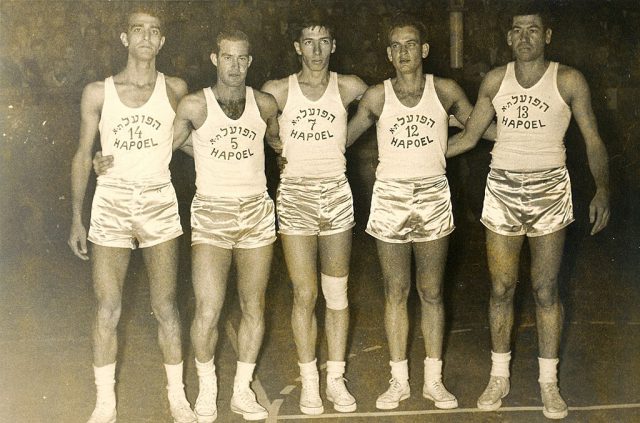 אלופת המדינה 61-62