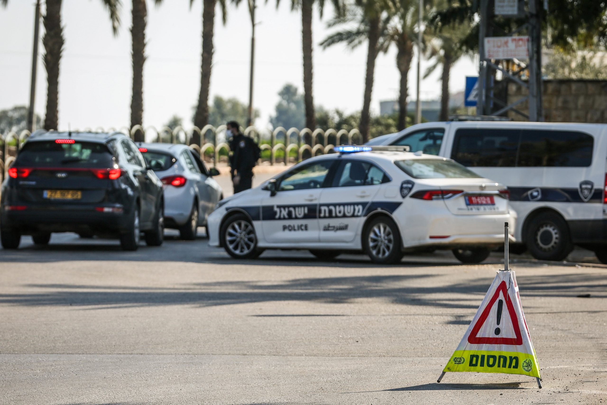 נתב"ג: צעיר שהתפשט בטרמינל נעצר והועבר לאבחון