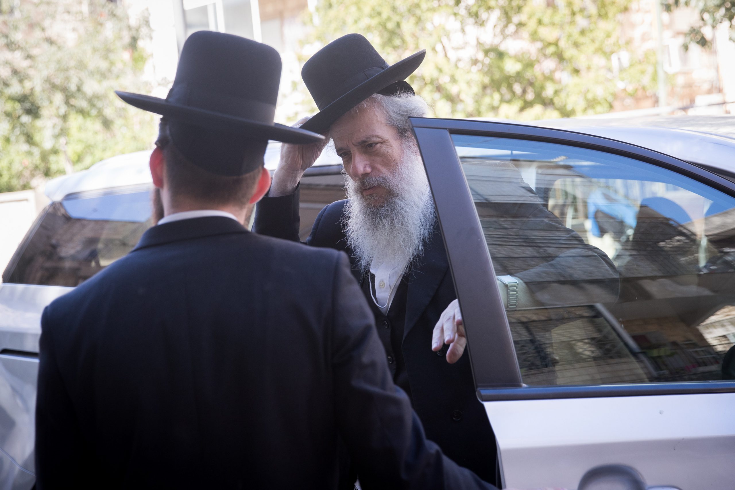 המלחמה בבני ברק: מצופפים שורות נגד בוסו