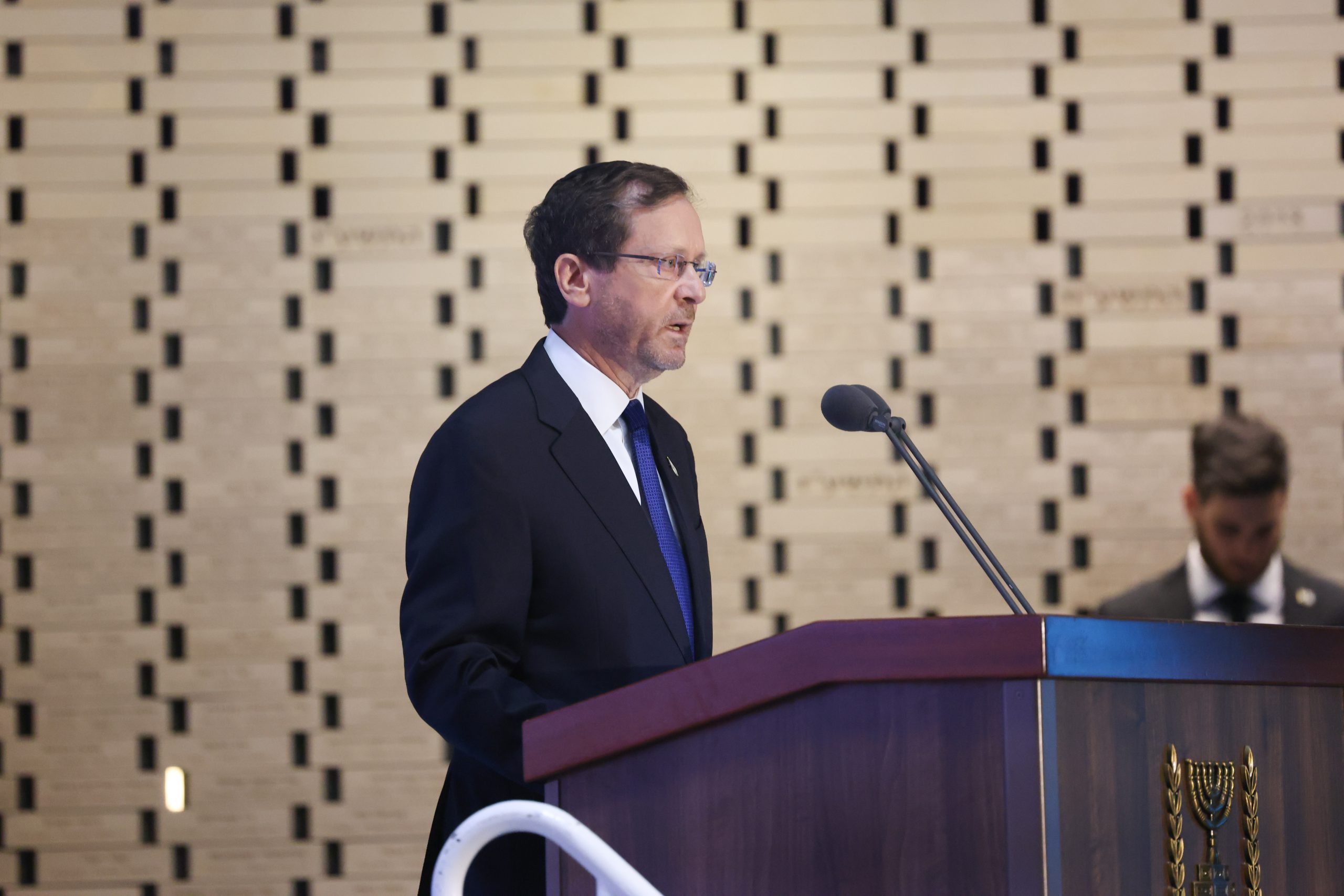 בעקבות הונאת רשת: נפרץ חשבון הטלגרם של הרצוג