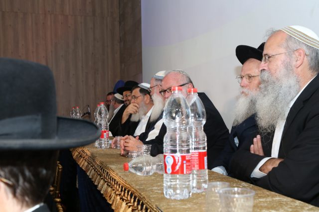 גלריית ענק: הקבלת פני רבו של הציונות הדתית
