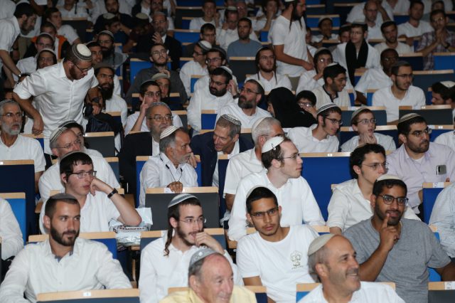 גלריית ענק: הקבלת פני רבו של הציונות הדתית
