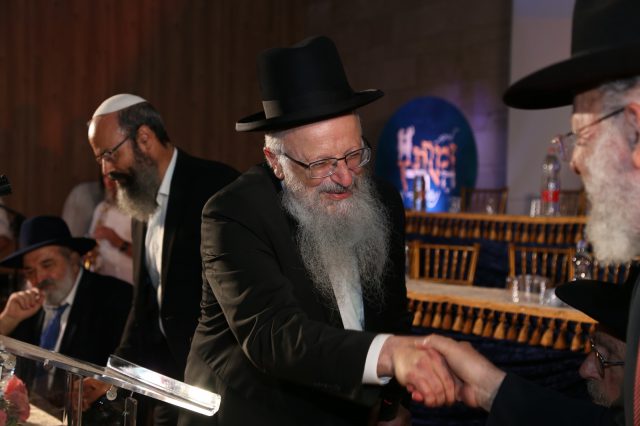 גלריית ענק: הקבלת פני רבו של הציונות הדתית