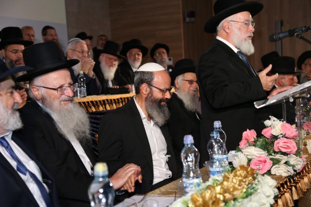 גלריית ענק: הקבלת פני רבו של הציונות הדתית
