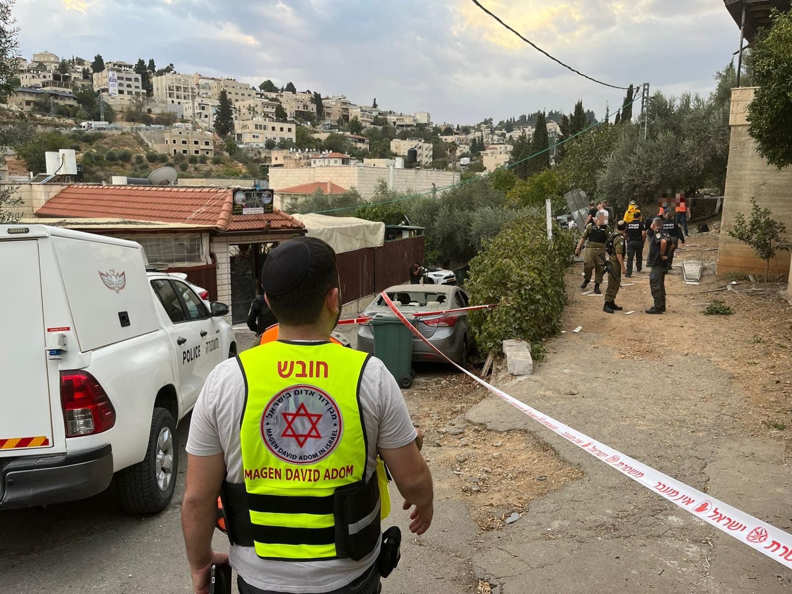 מטח כבד לאזור ירושלים: פצועים בביתר עילית והר אדר
