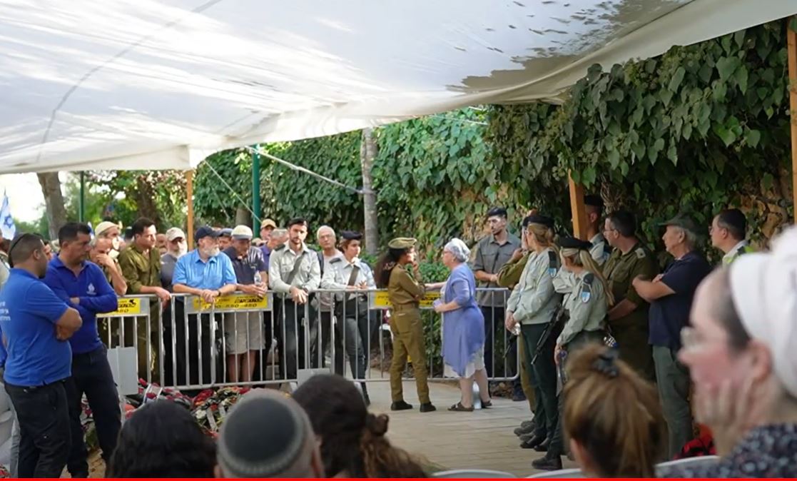 הלוויתו של הרב נערן אשחר הי"ד