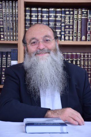 הרב מנחם בורשטין, ראש מכון פוע"ה קורא בימים אלה לציבור להירתם בהוספת חיים