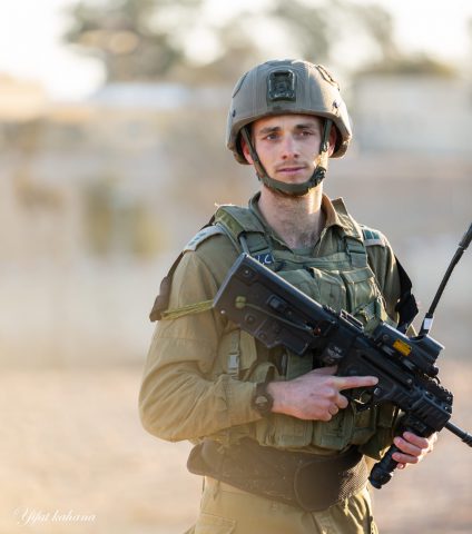 "יהודה היה מחונן בשחמט, בנה אסטרטגיה בנחל עוז"