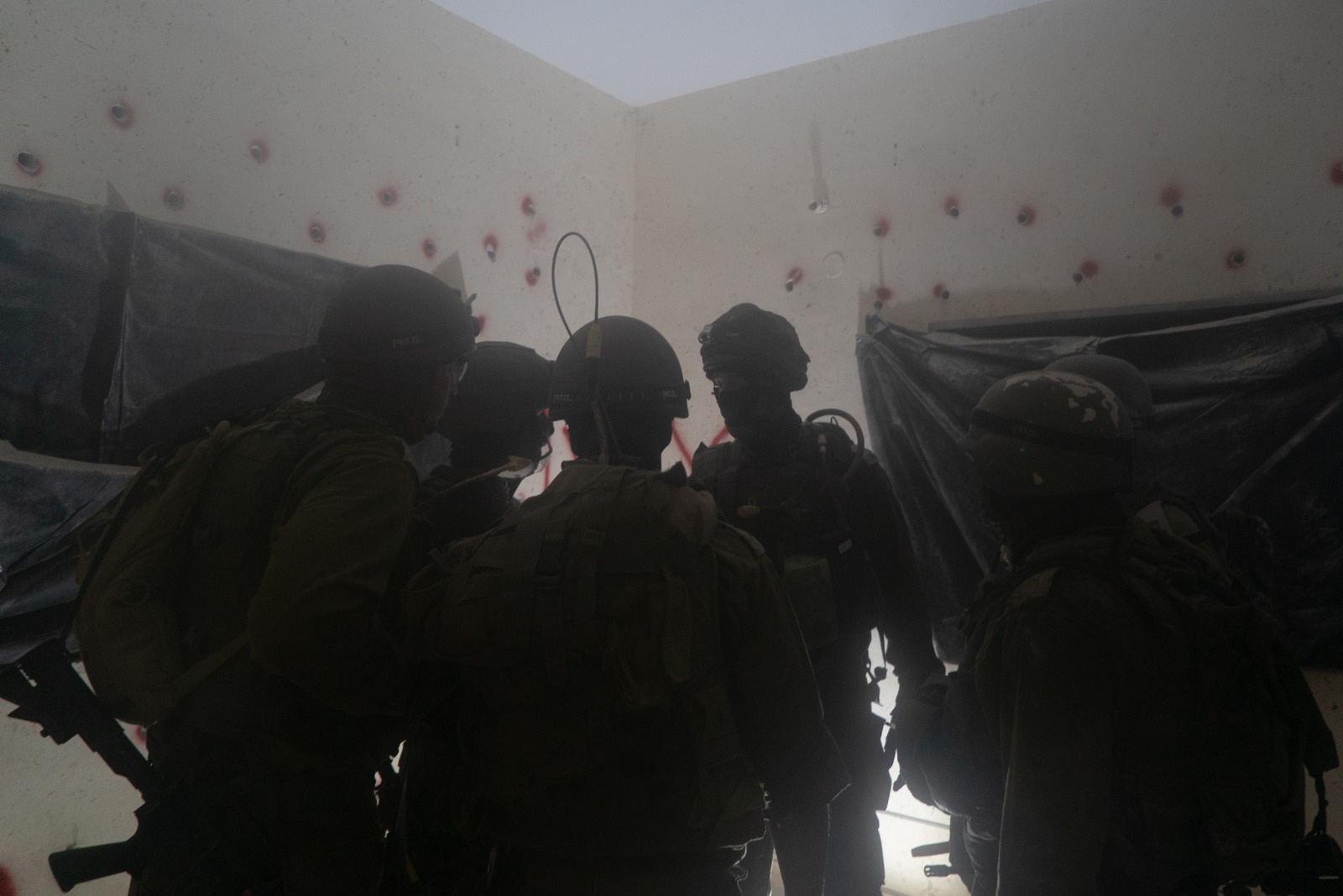תיעוד: צה"ל חיסל מהאוויר חוליית מחבלים בטול כרם