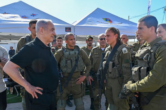 נתניהו ללוחמים: "אין מקום בעזה שלא נגיע אליו"