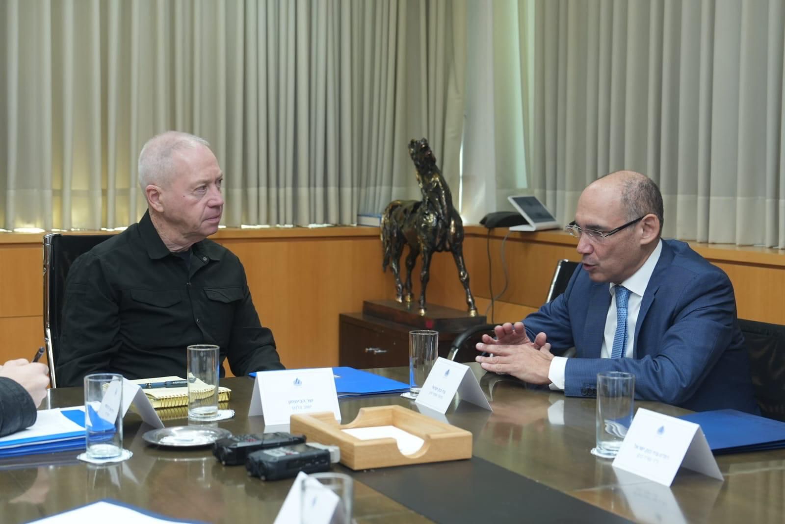 גלנט: עתיד הכלכלה תלוי בניצחון חד על החמאס