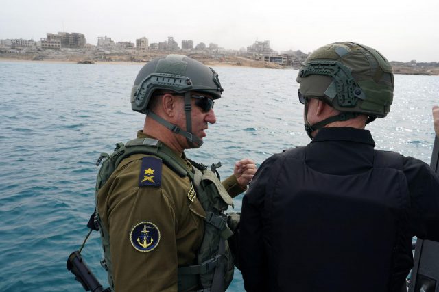 המו"מ יימשך תחת אש