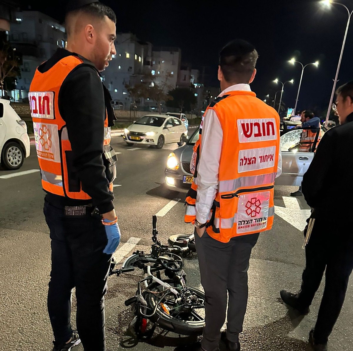 אשדוד: רוכב אופניים כבן 25 נפגע מרכב; מצבו קשה