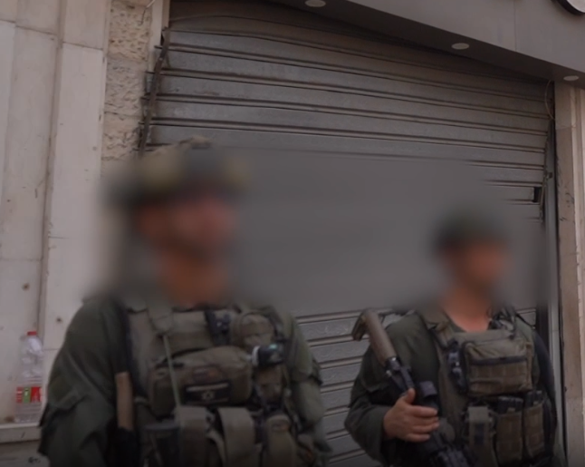 כמו בסרטים: לוחמי שלדג נלחמים במנהרות בעזה. צפו