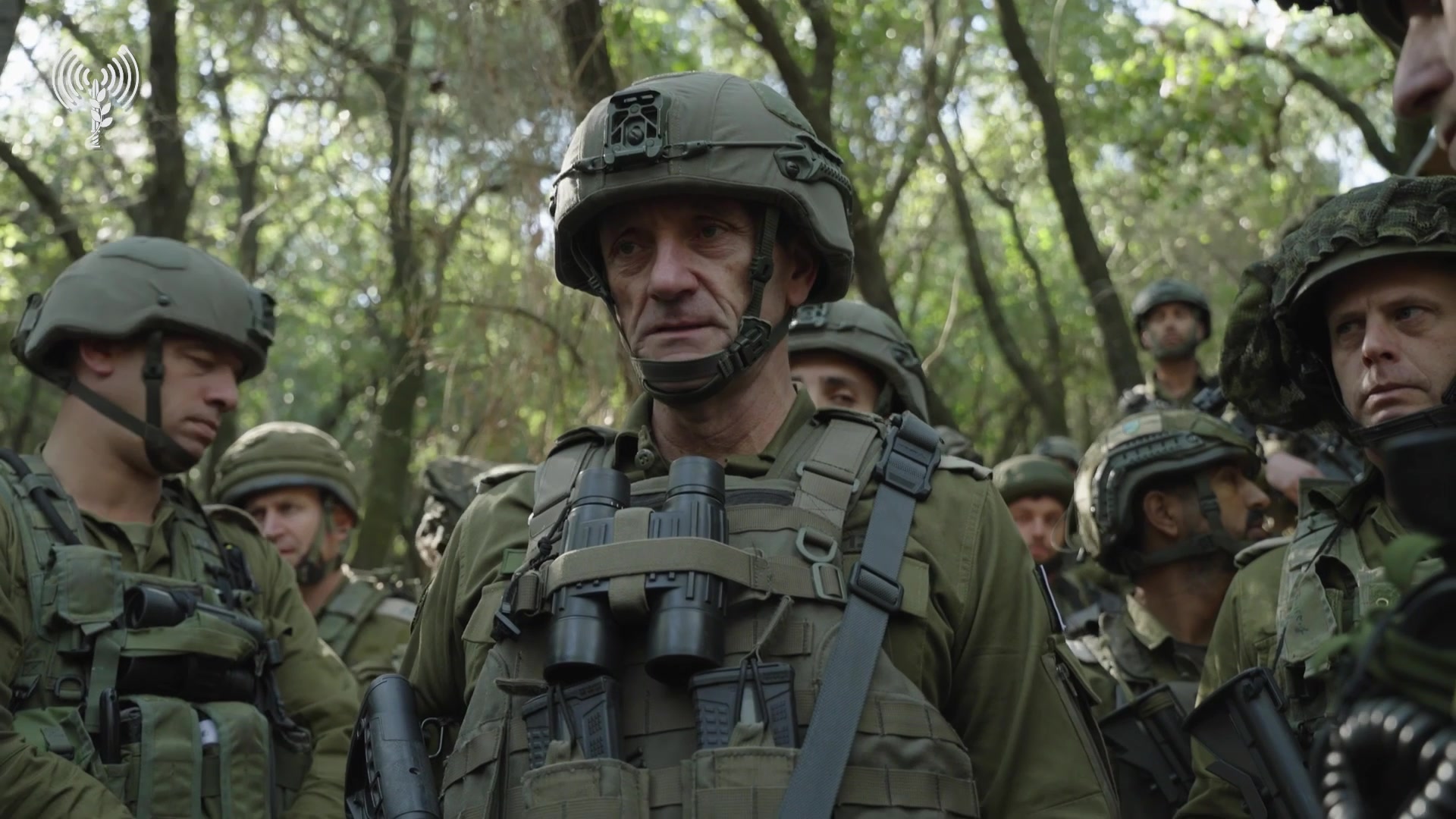 הרמטכל עם הלוחמים בצפון
