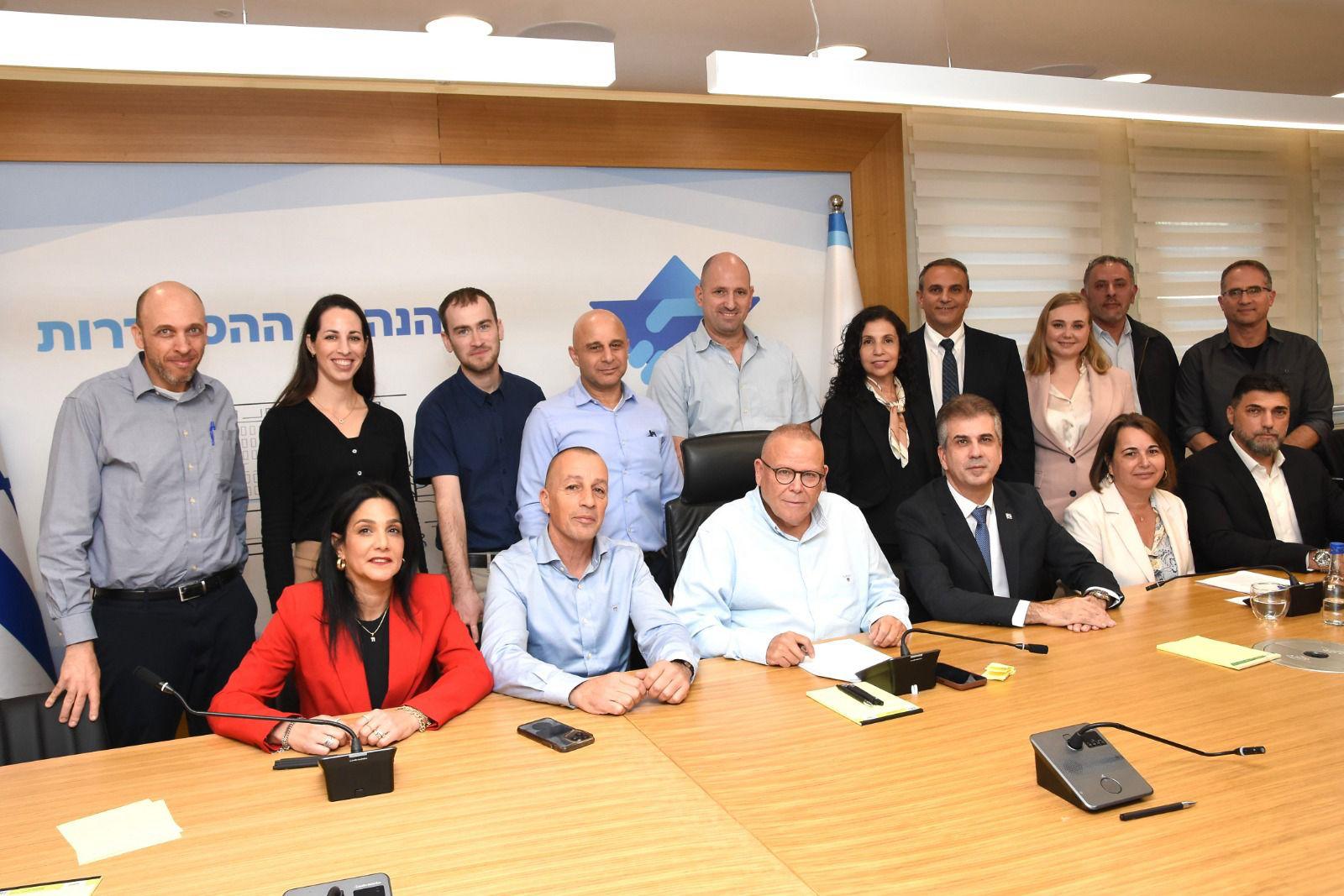 רגע לפני הרוטציה: הסכם שכר כולל במשרד החוץ