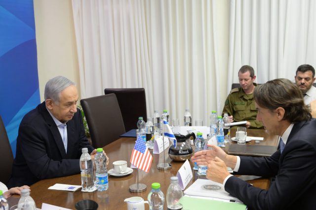 נתניהו להוכשטיין: "מחויב לשינוי יסודי בגבול לבנון"