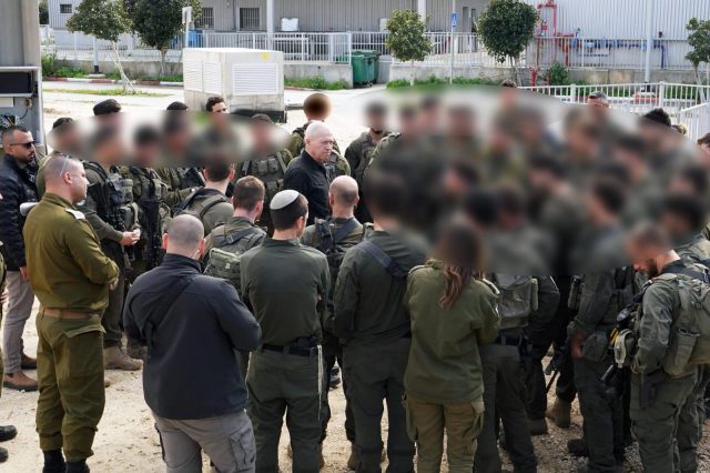 גלנט: "חמאס קורס לתוך מנהרות שהפכו למלכודת"