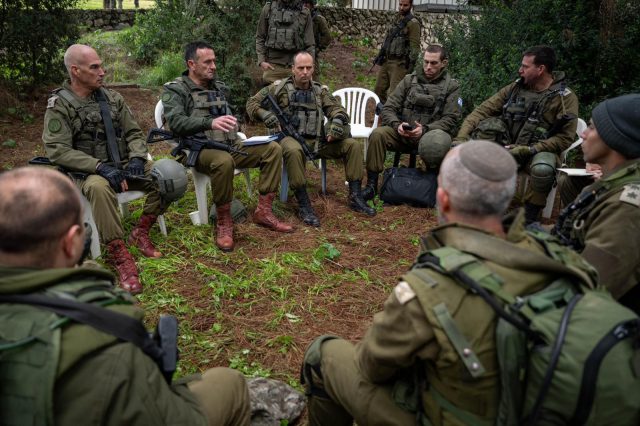 הרמטכ"ל בצפון: "נחזיר את התושבים כשיהיה פה בטוח"