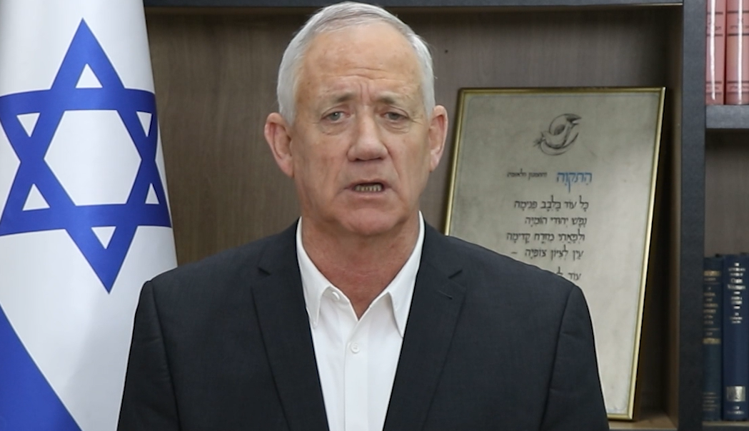 לא נפסיק לפעול כדי להחזיר אותם, גנץ