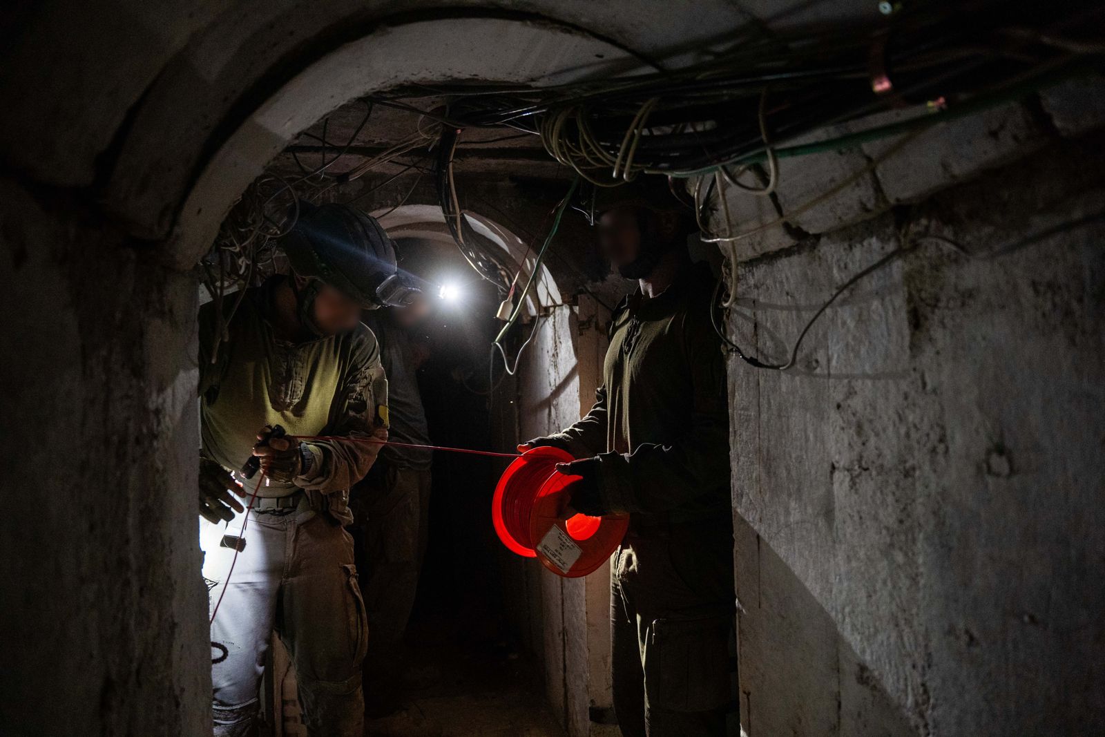 נערכו לשהייה ארוכה: תיעוד ממנהרת הבכירים של חמאס