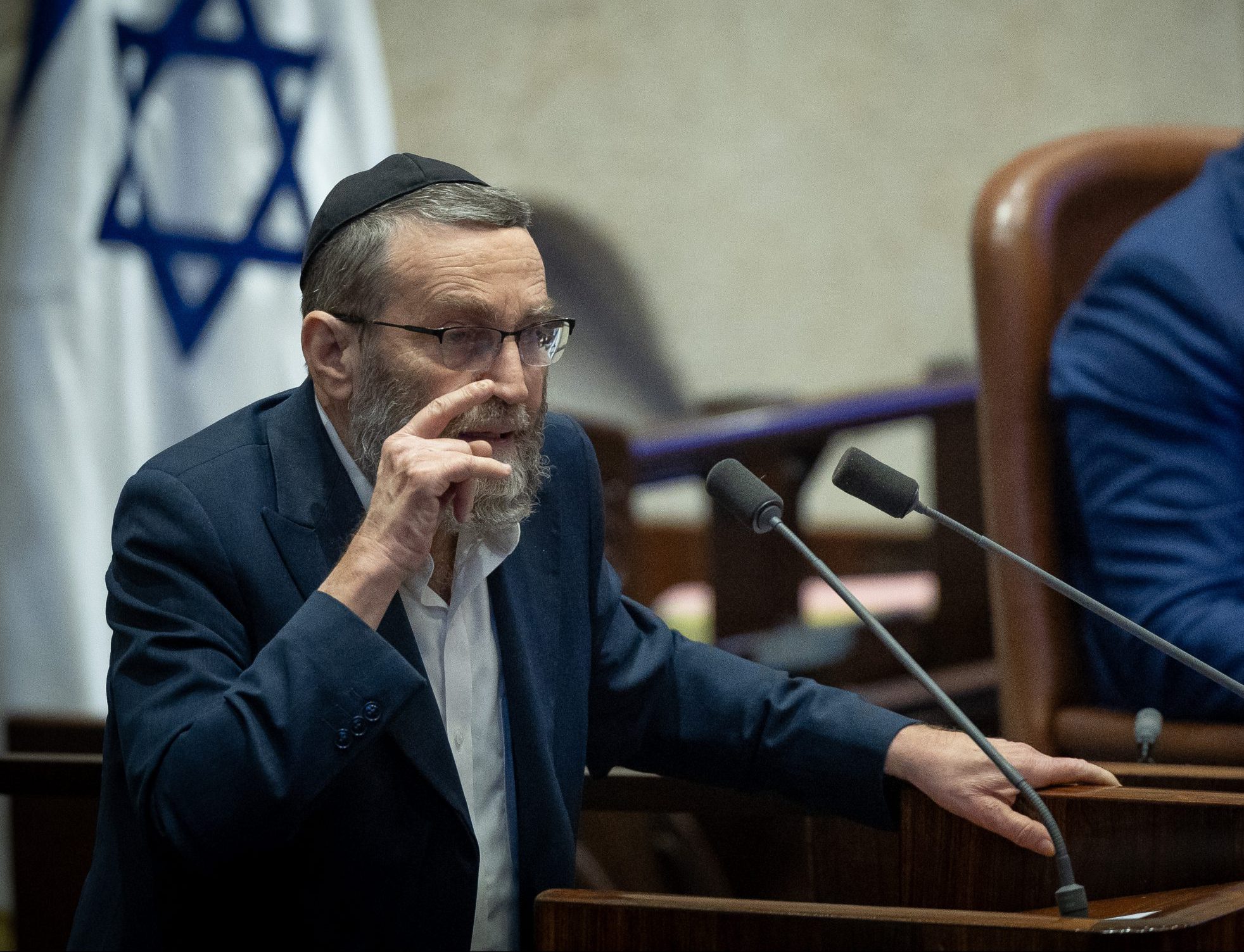 גפני: "לא אספר מה לפיד הציע לי בארבע עיניים"