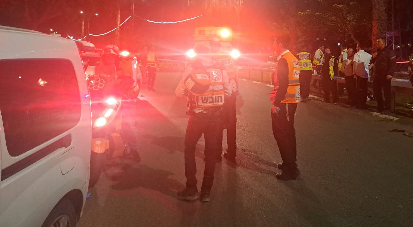 לוחם מג"ב ירה באדם חמוש בגרזן; המשטרה: לא פיגוע