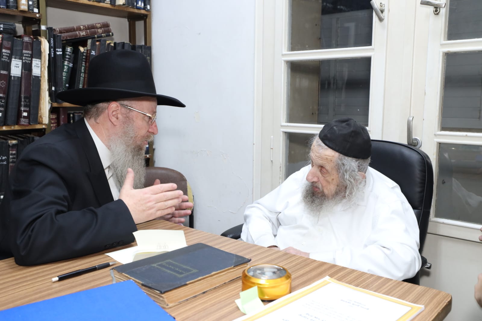 לאחר שלילת התקציבים: החרדים יקיימו כינוס חירום