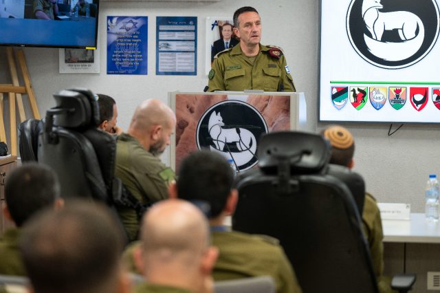 פסע מרפיח: הרמטכ"ל אישר תכנית להמשך הלחימה