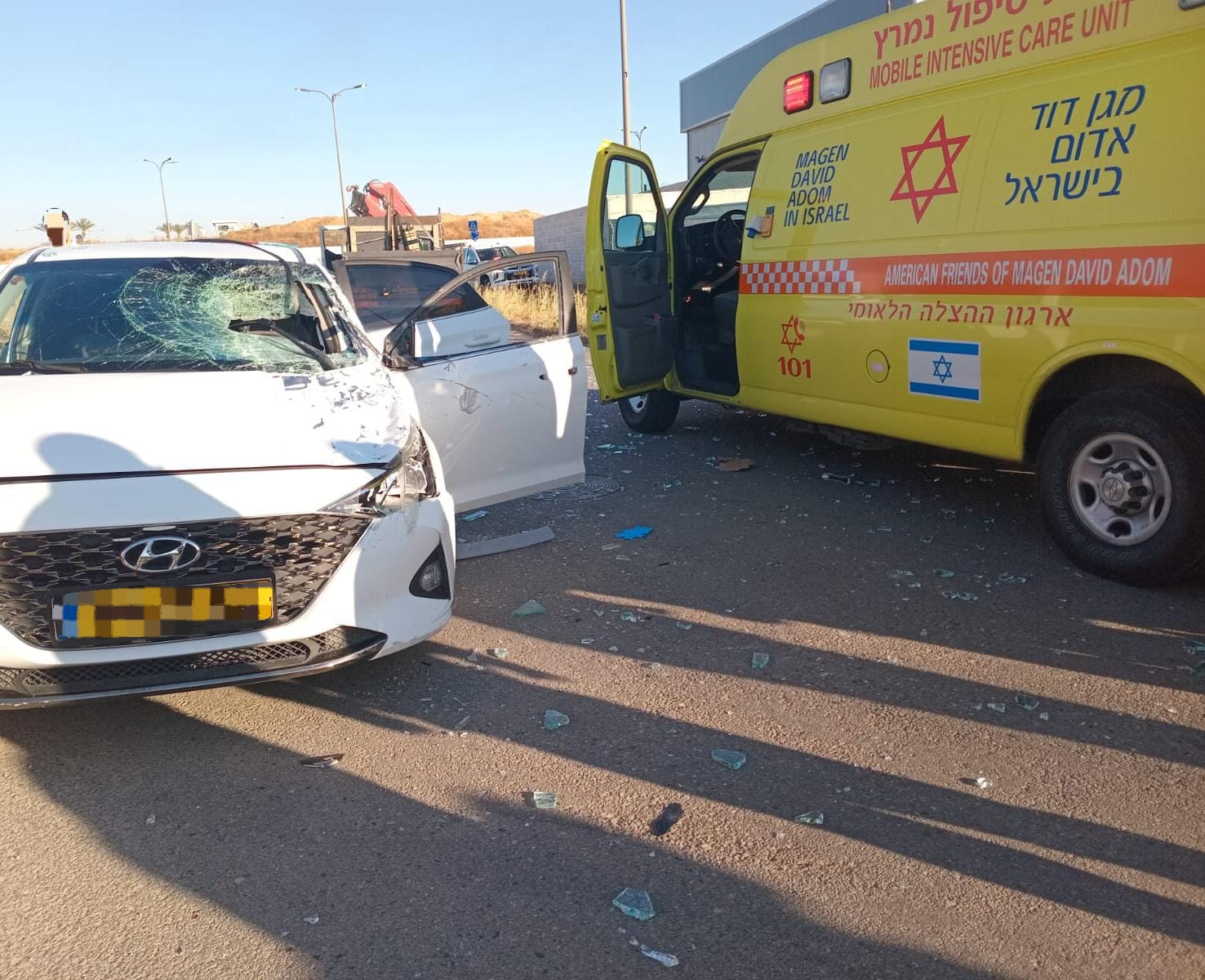 ארבעה פצועים, בהם שני ילדים בתאונה בנתיבות