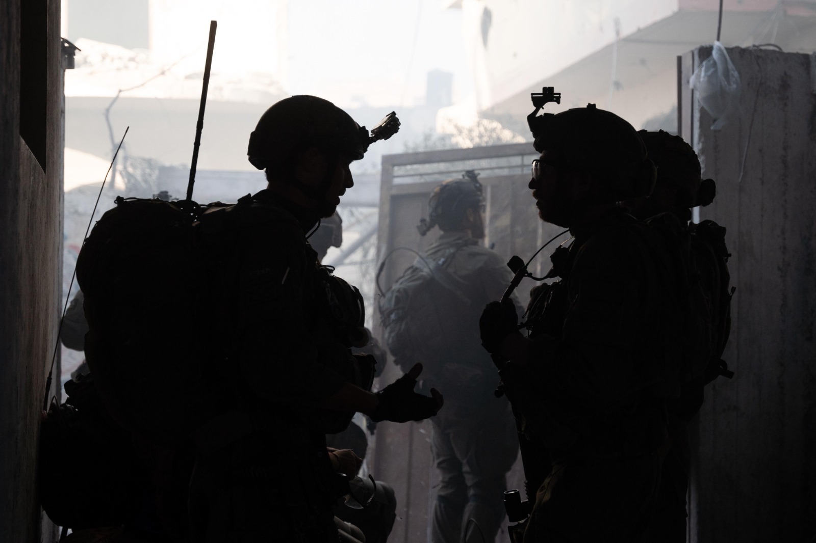 מחסלים מחבלים במנהרות: חטיבת הנח"ל נלחמת ברפיח