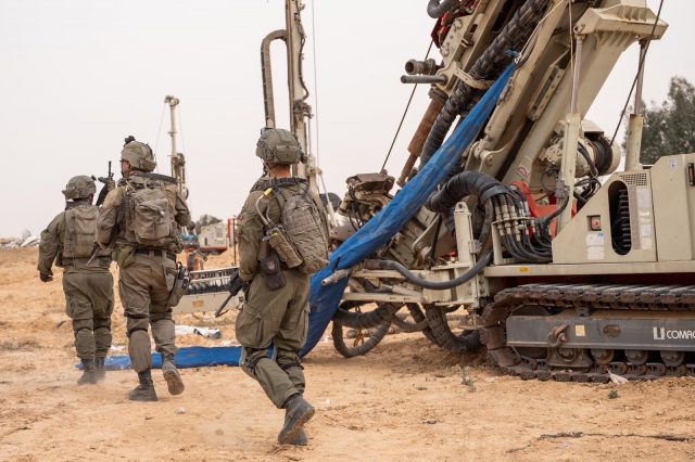 תיעוד: כך צה"ל השמיד את אתרי השיגור בציר פילדלפי