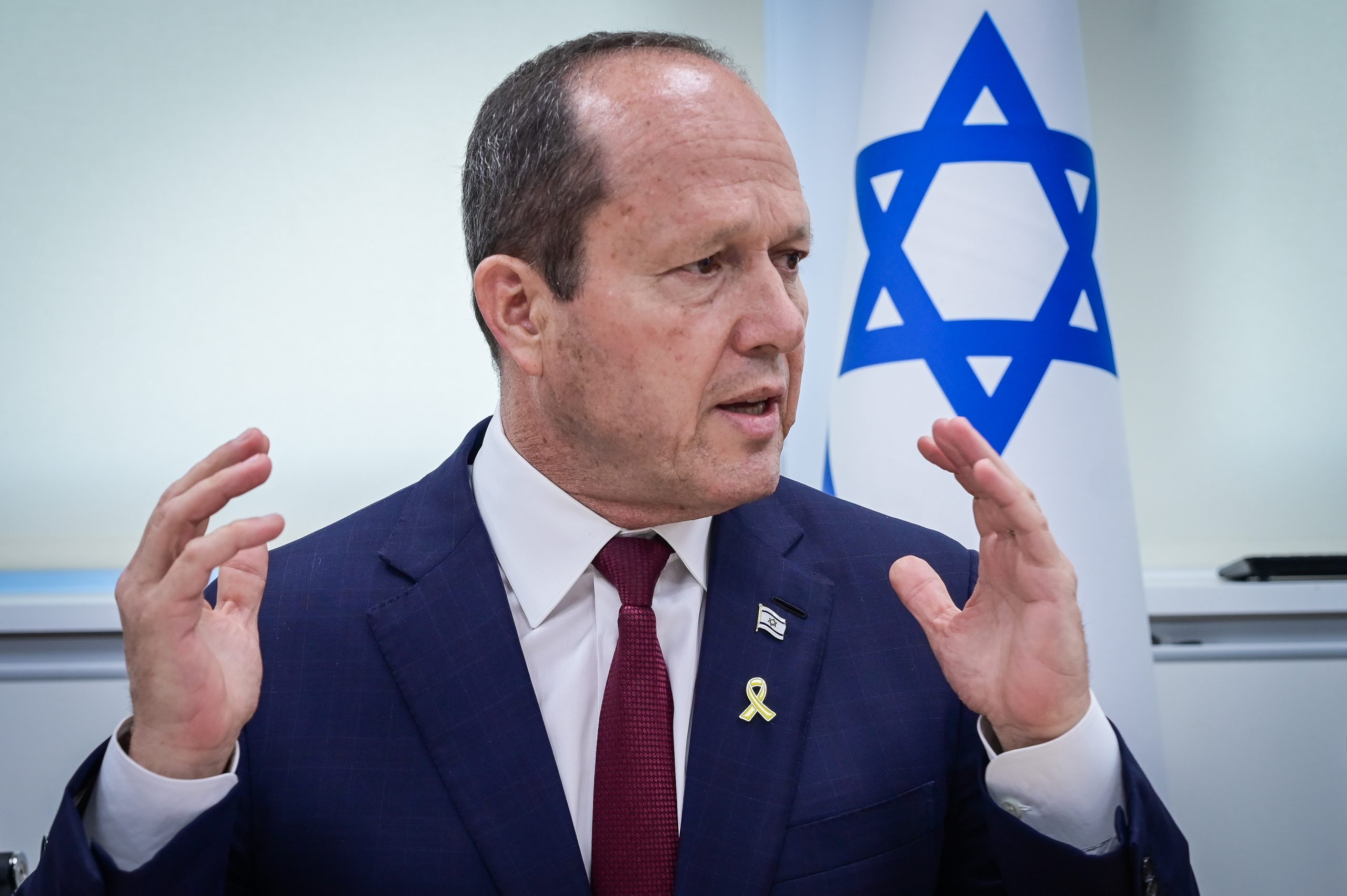 פיצוץ בממשלה: "תן לי הישג אחד שלך"