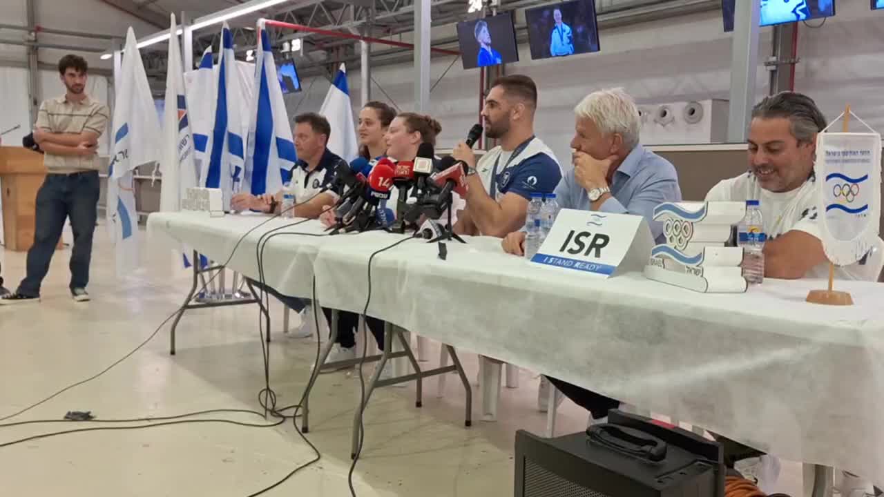 פיטר פלציק מסיבת עיתונאים