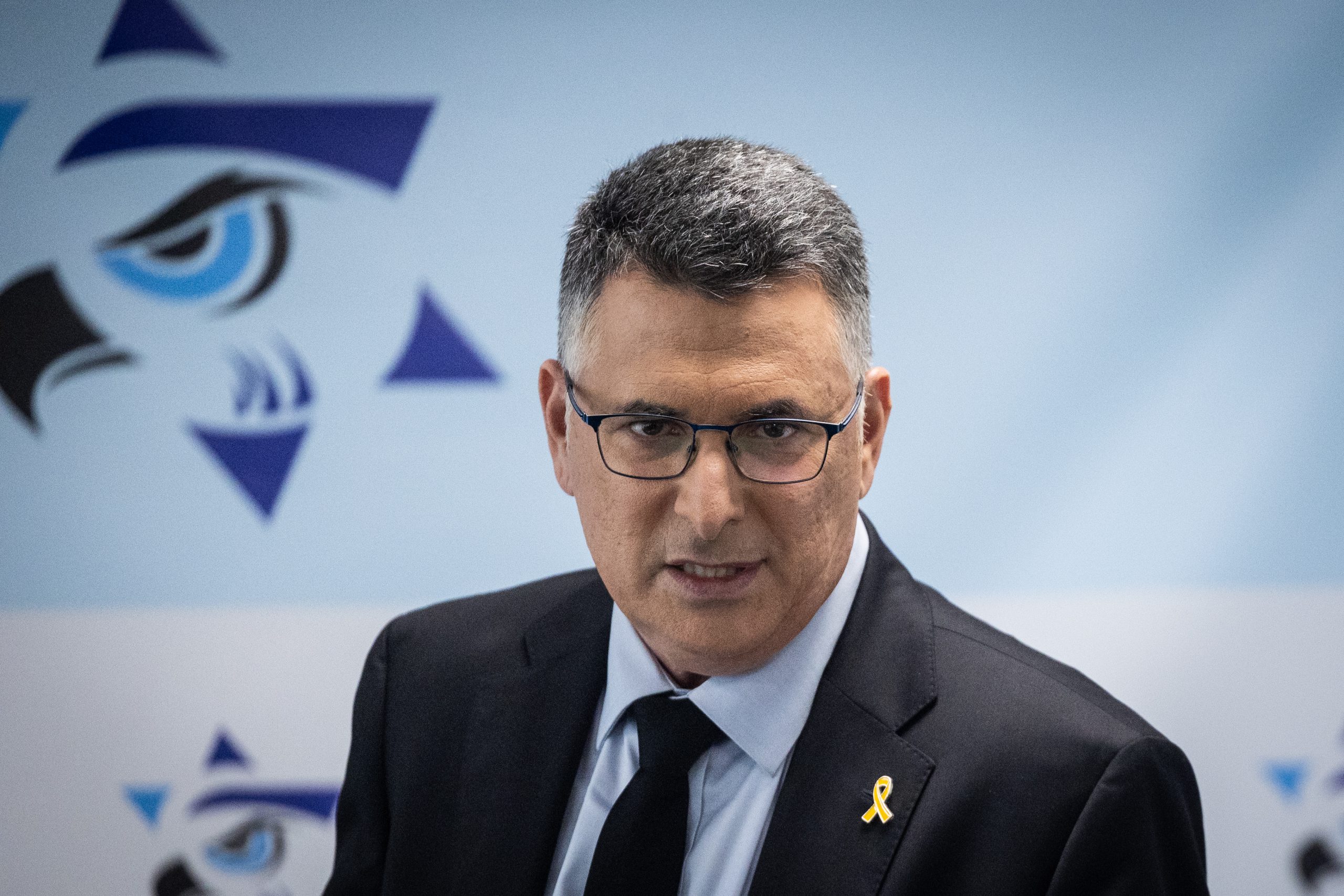 סער נגד לפיד: "מתקפה שגויה מיסודה"