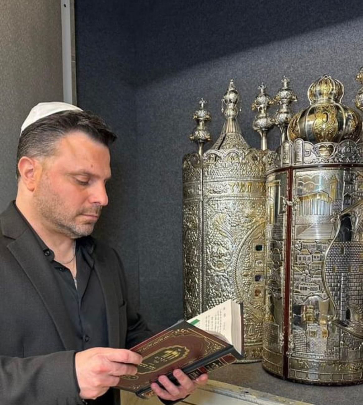 כוכב הריאליטי חושף: "הפעם אני מרגיש צורך לצום בתשעה באב"