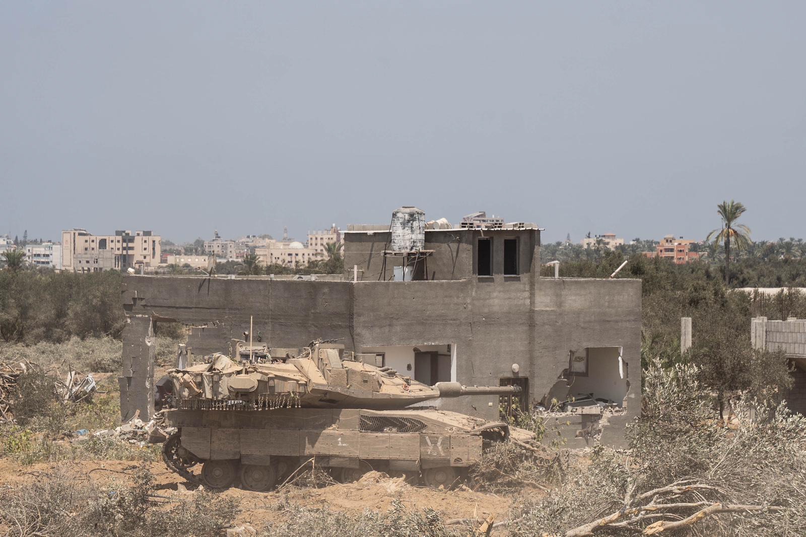 דיר אל בלח על הכוונת: דובר צה"ל בהודעת פינוי חריגה
