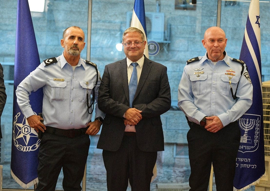 המפכ"ל החדש נכנס לתפקידו: "נפעל לחיזוק הריבונות והמשילות"