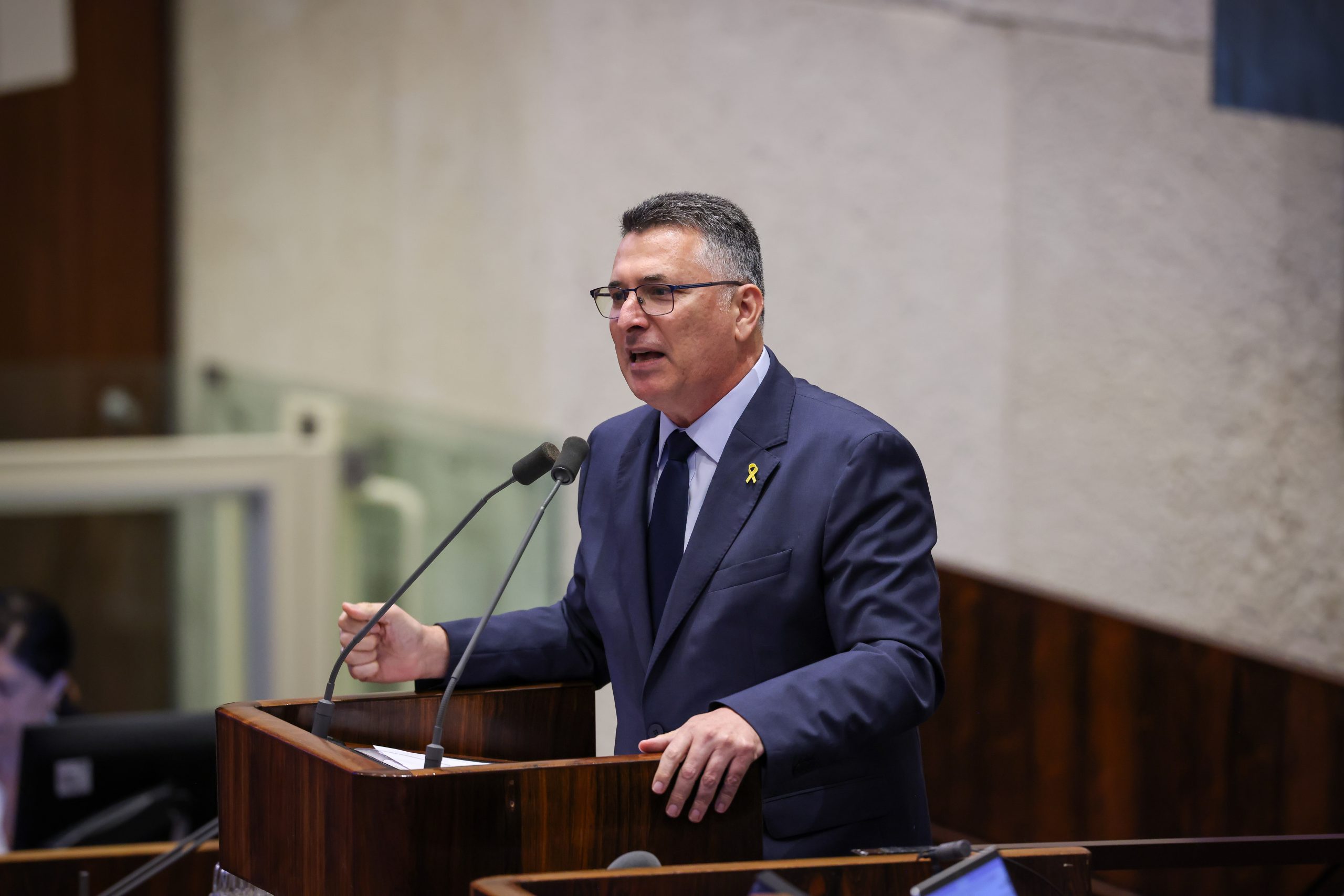סער