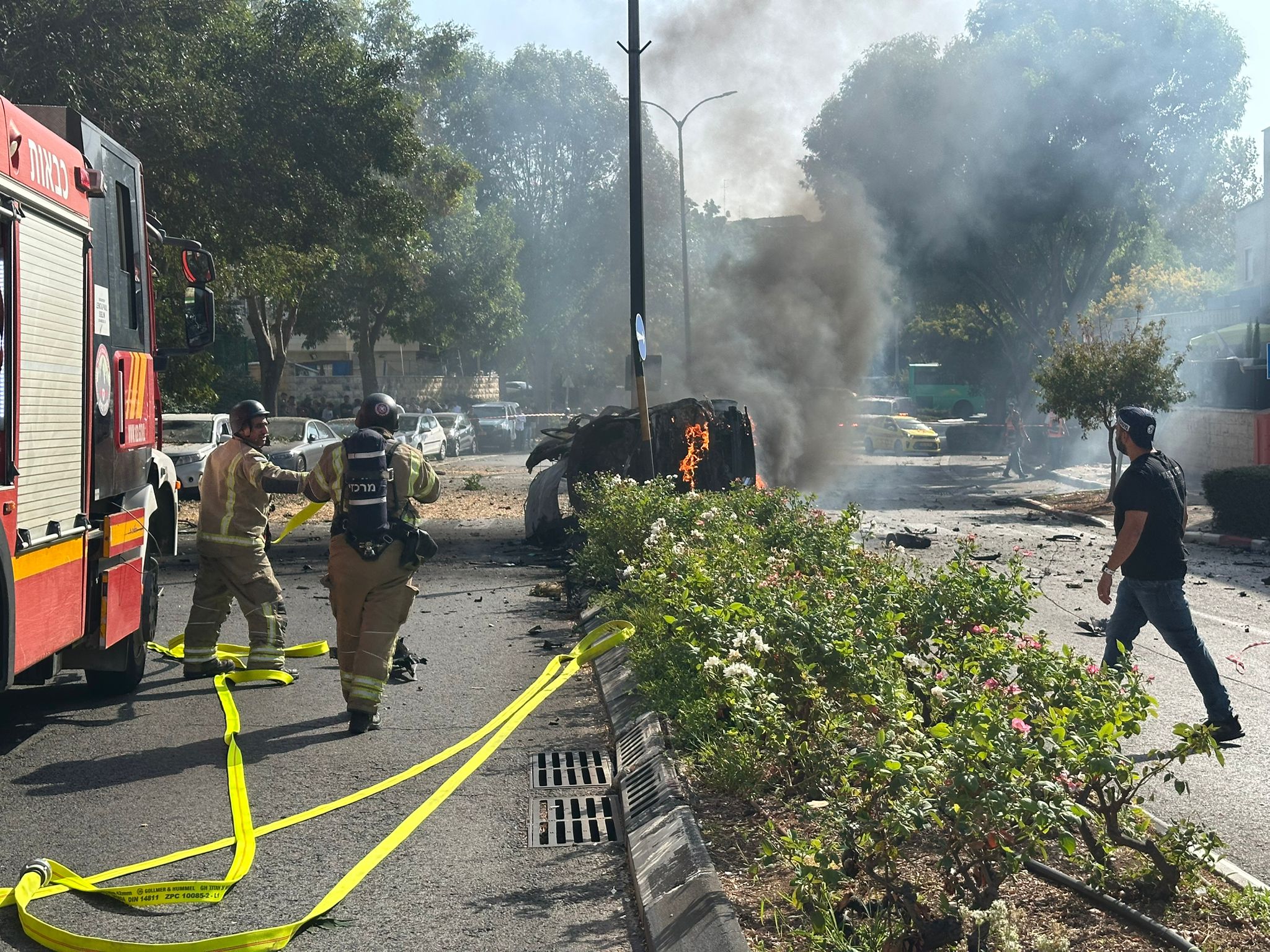 זירת הנפילה בכרמיאל (דוברות מד"א)