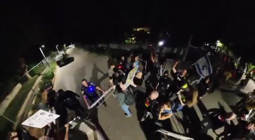video5809680013645059028