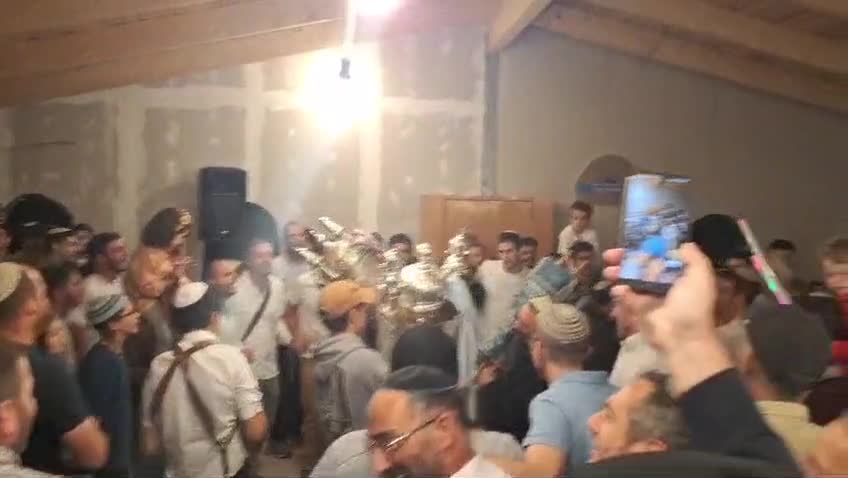הכנסת ספר תורה עלי
