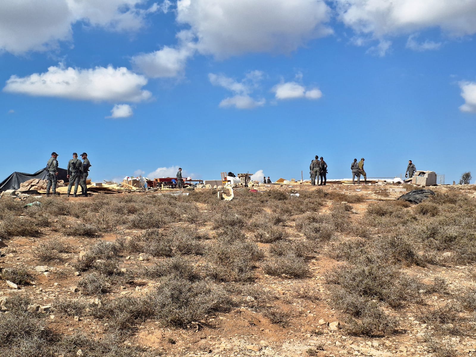 פינוי גבעת צור הראל: חייל נפצע בינוני בעימות עם מתיישבים