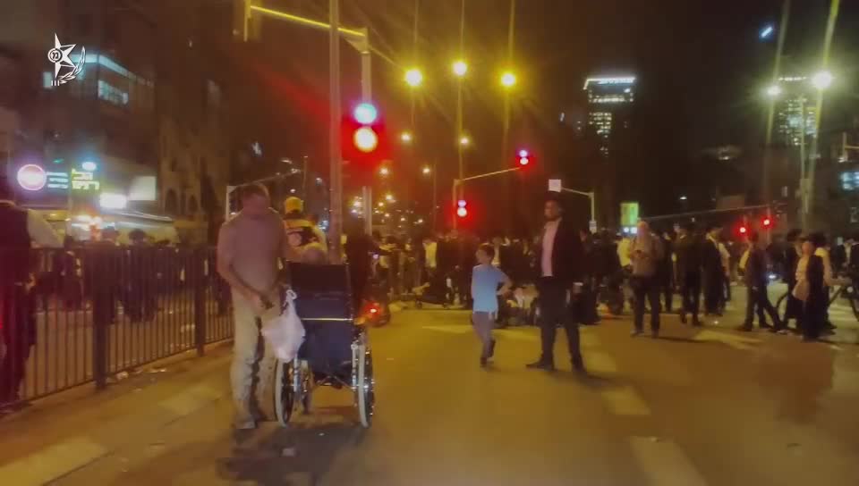 "נאצים, נוח'בות": הפלג הירושלמי מפגין בבני ברק; חשוד נעצר
