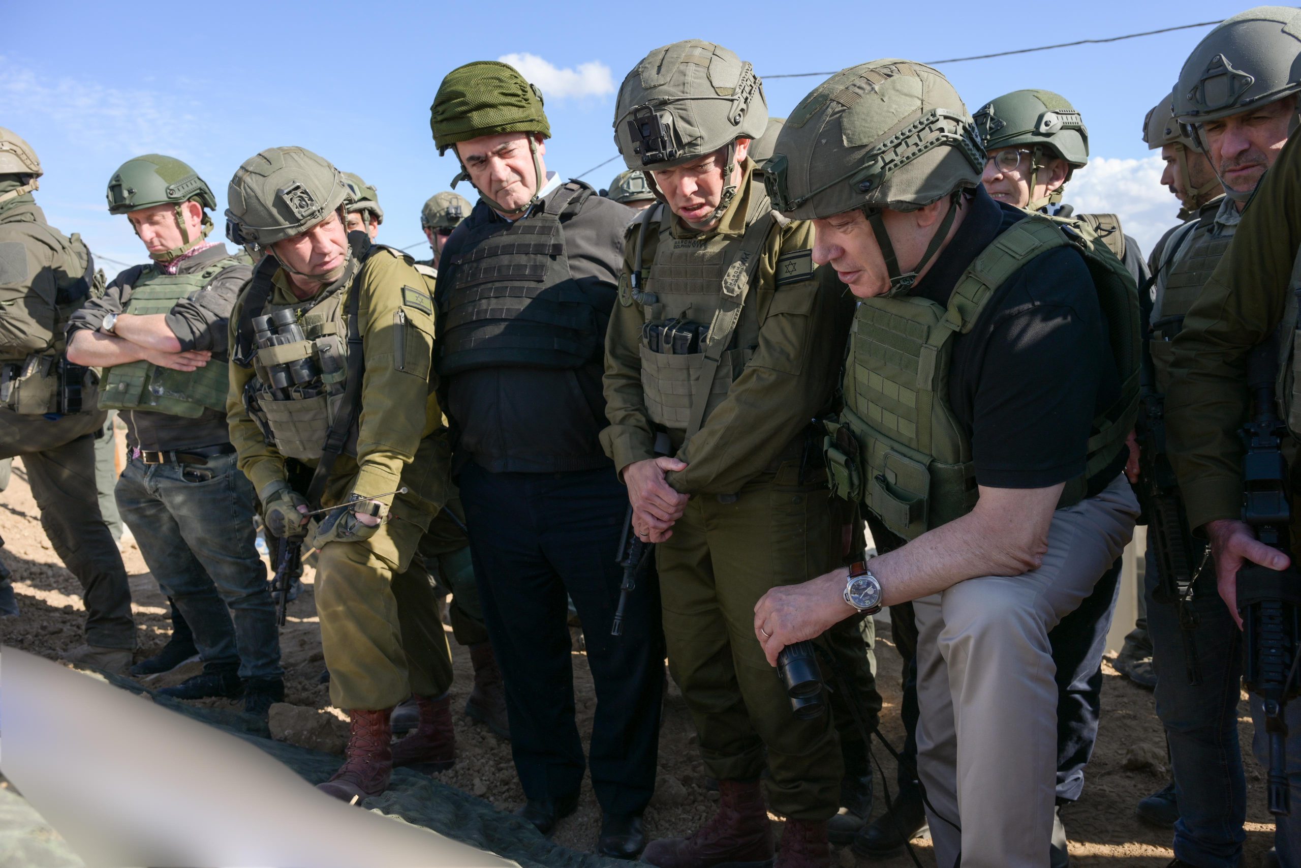 נתניהו במסדרון נצרים: "החמאס לא יהיה יותר בעזה". צפו בתיעוד