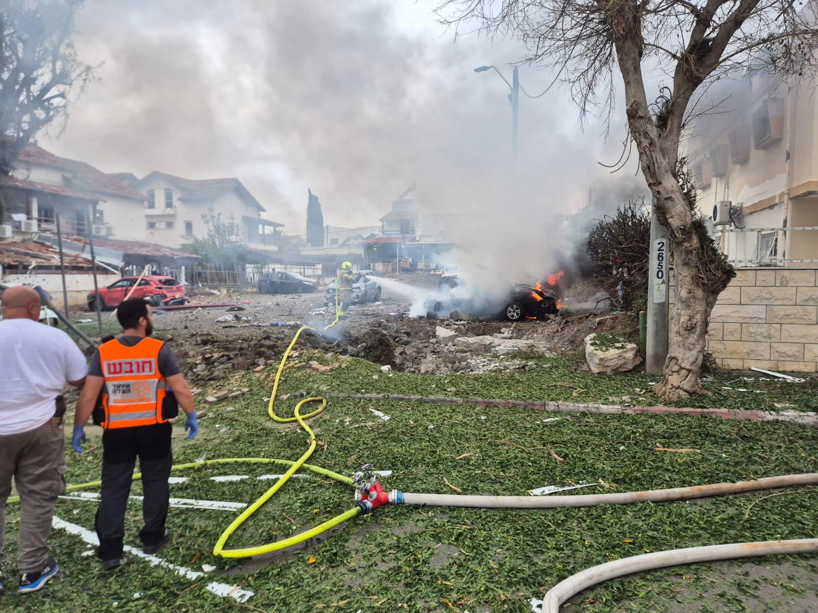 8 רקטות נורו מלבנון למרכז, 6 פצועים מנפילות בפתח תקווה