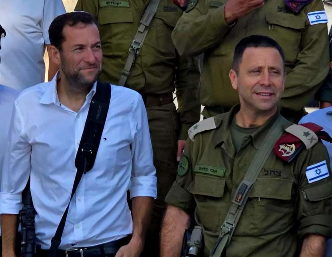 לאחר שהותקף, יוסי דגן עומד לצד האלוף: "מצדיע לאבי בלוט"